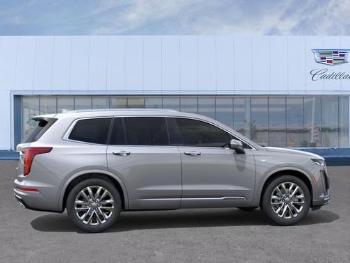 2025 Cadillac XT6 Premium Luxury AWD