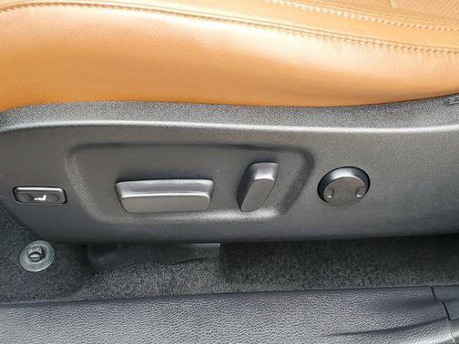 Toasted Walnut Pearl 2019 Toyota Highlander Limited