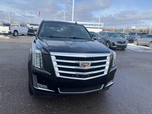 2020 Cadillac Escalade Luxury
