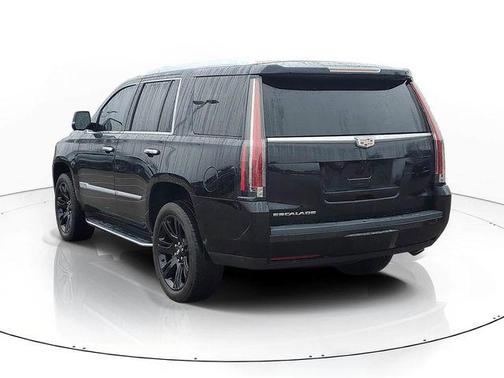 2020 Cadillac Escalade Luxury