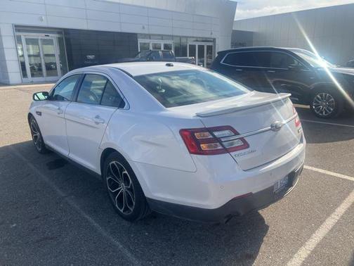 2017 Ford Taurus SHO