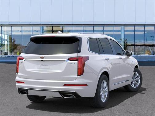 2025 Cadillac XT6 Luxury FWD