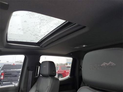 2020 Chevrolet Silverado 1500 High Country