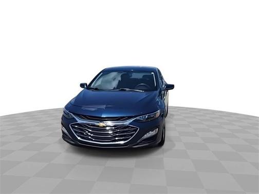 2021 Chevrolet Malibu FWD LT