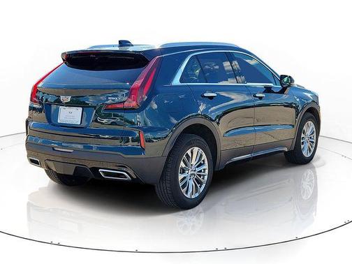 Emerald Lake Metallic 2024 Cadillac XT4 Premium Luxury