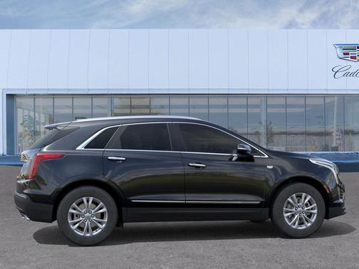 2026 Cadillac XT5 Luxury