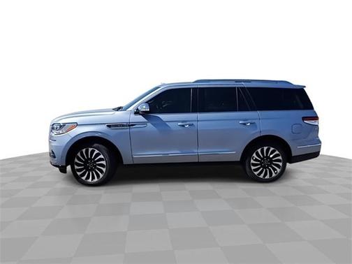 2022 Lincoln Navigator Black Label
