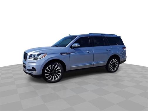 2022 Lincoln Navigator Black Label