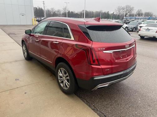 2023 Cadillac XT5 Premium Luxury