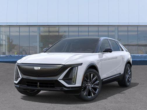 Vibrant White Tricoat 2026 Cadillac LYRIQ Signature Sport