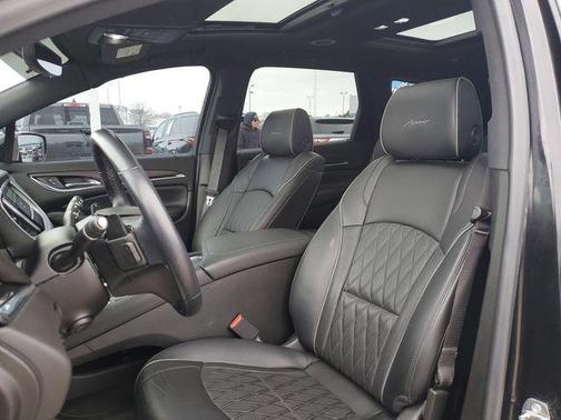 2022 Buick Enclave AWD Avenir