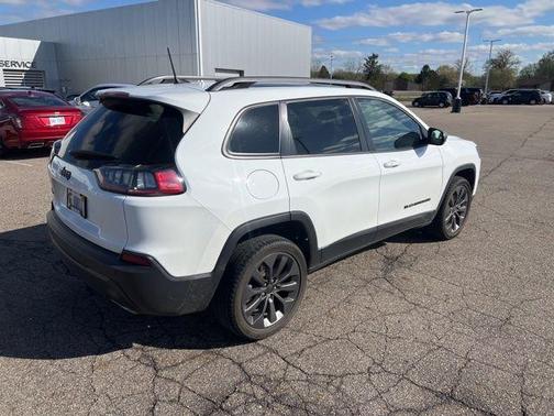 Bright White Clearcoat 2021 Jeep Cherokee Latitude Lux
