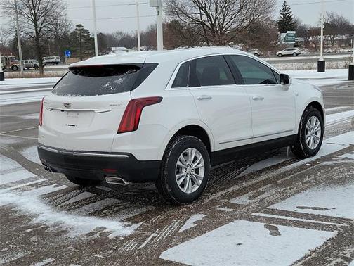 2023 Cadillac XT5 Luxury