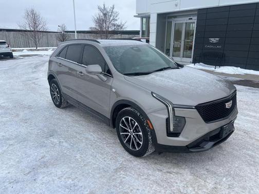 2024 Cadillac XT4 Sport