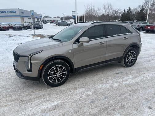 2024 Cadillac XT4 Sport