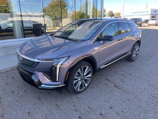 2025 Cadillac OPTIQ Luxury 2 AWD