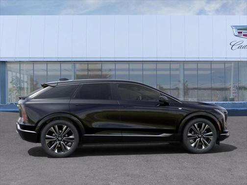 2025 Cadillac OPTIQ Luxury