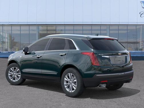 2026 Cadillac XT5 Luxury