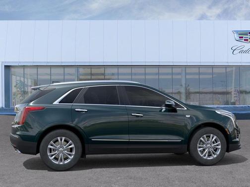 2026 Cadillac XT5 Luxury