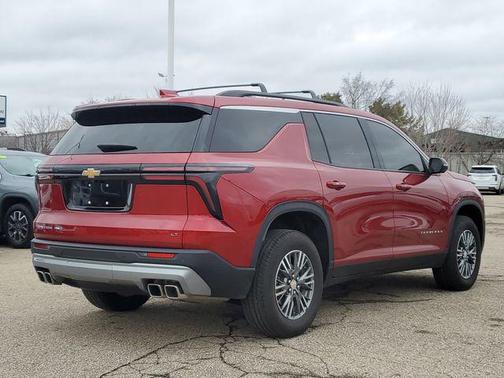 2024 Chevrolet Traverse LT