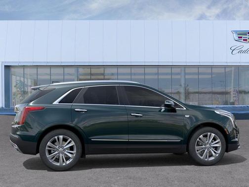 Emerald Lake Metallic 2026 Cadillac XT5 Premium Luxury