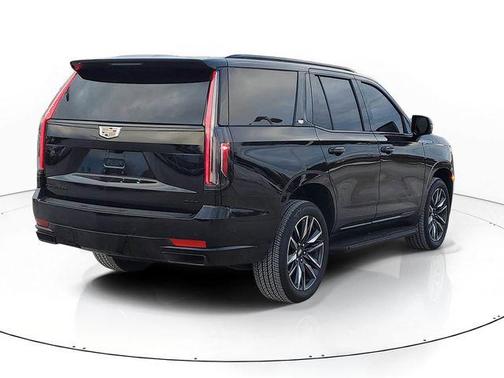 2022 Cadillac Escalade Sport