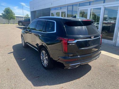 Stellar Black Metallic 2024 Cadillac XT6 Premium Luxury AWD