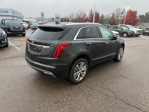 2023 Cadillac XT5 Premium Luxury