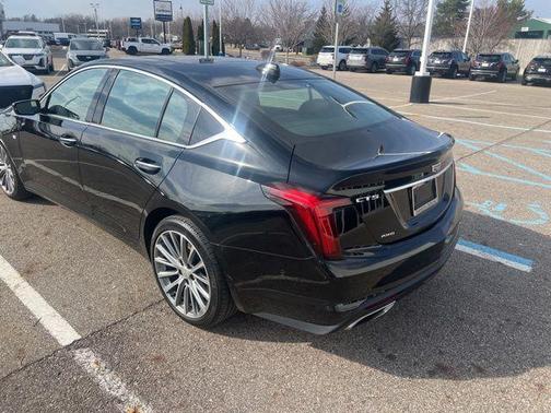 2023 Cadillac CT5 Premium Luxury