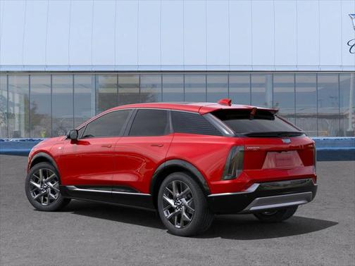 2025 Cadillac OPTIQ Luxury 1 AWD