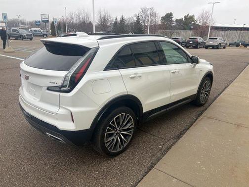 2024 Cadillac XT4 Sport