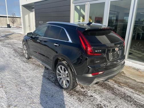 2023 Cadillac XT4 Premium Luxury