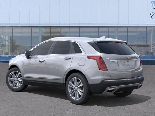 Argent Silver Metallic 2026 Cadillac XT5 Premium Luxury