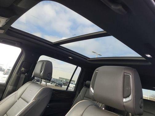 2021 Cadillac Escalade ESV Premium Luxury