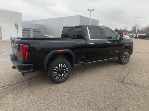2025 GMC Sierra 2500 Denali Ultimate