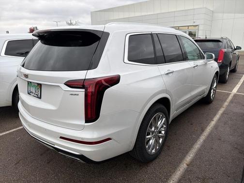 2020 Cadillac XT6 Premium Luxury FWD