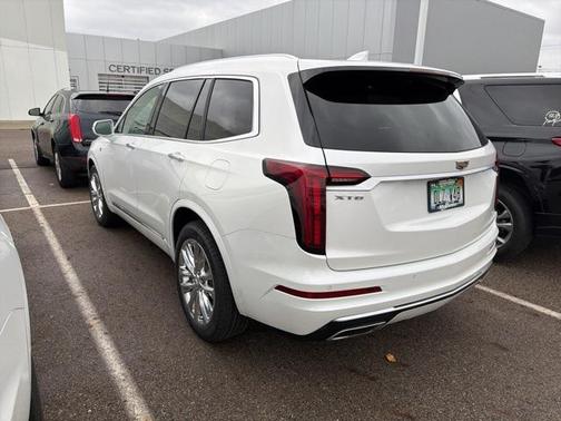 2020 Cadillac XT6 Premium Luxury FWD