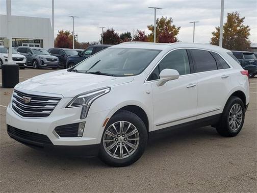 2017 Cadillac XT5 Luxury