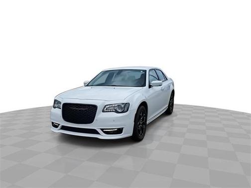 2022 Chrysler 300 Touring