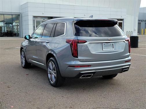 2023 Cadillac XT6 Premium Luxury AWD