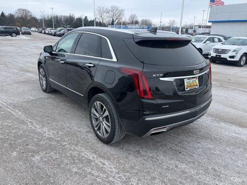 2021 Cadillac XT5 Premium Luxury