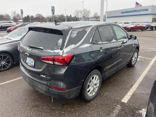 2022 Chevrolet Equinox LS