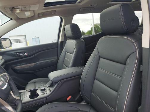 Ebony Twilight Metallic 2023 GMC Acadia Denali