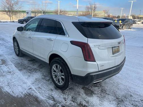 2022 Cadillac XT5 Premium Luxury