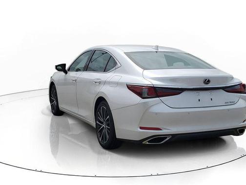 Eminent White Pearl 2023 Lexus ES 350 Base