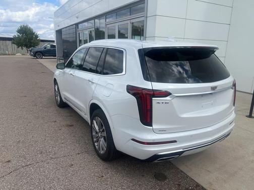 2023 Cadillac XT6 Premium Luxury AWD