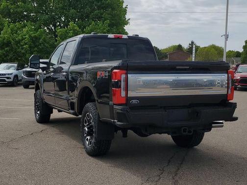 AGATE BLACK 2024 Ford F-250 Platinum