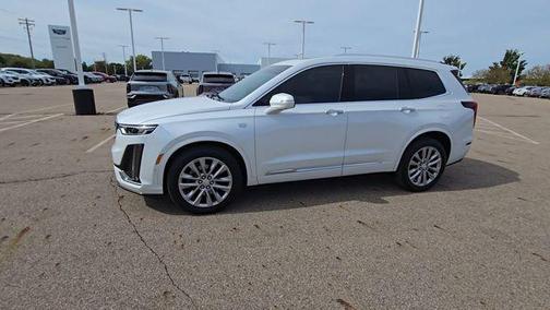 2024 Cadillac XT6 Premium Luxury AWD