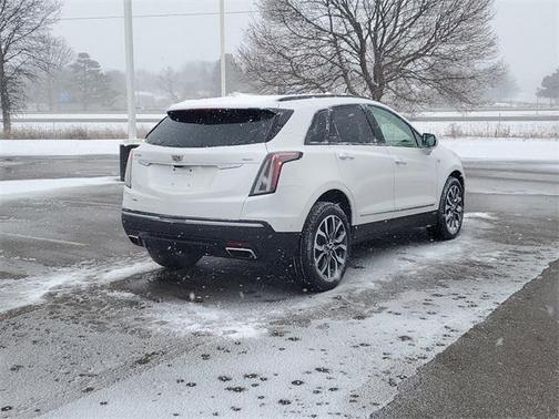 2021 Cadillac XT5 Sport