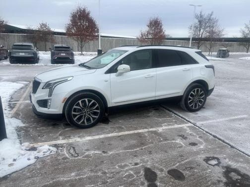 2021 Cadillac XT5 Sport